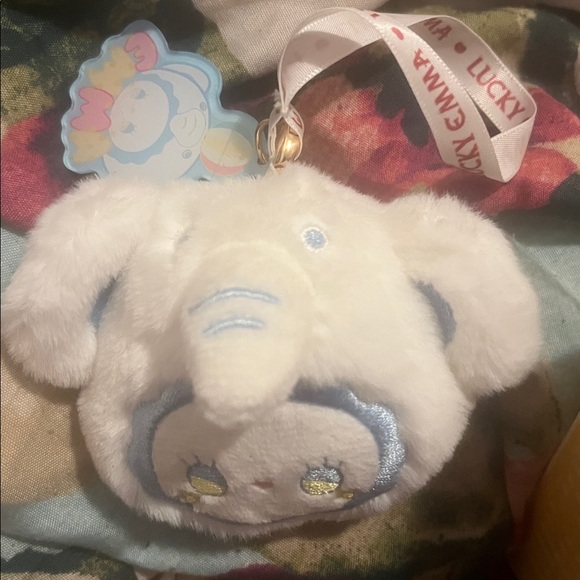 Lucky Emma Box Elephant Plush - Picture 5 of 6